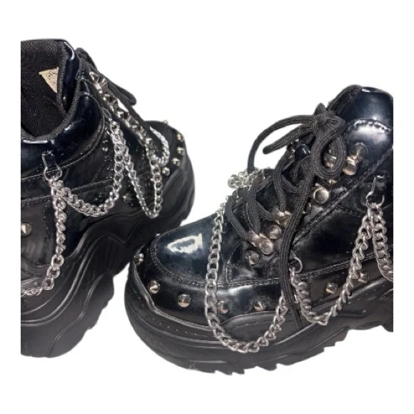 Black Studded Platform Shoes - Picture 4 of 5